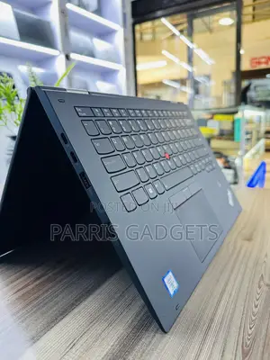 Laptop Lenovo Thinkpad X1 Yoga 16GB Intel Core I7 SSD 256GB