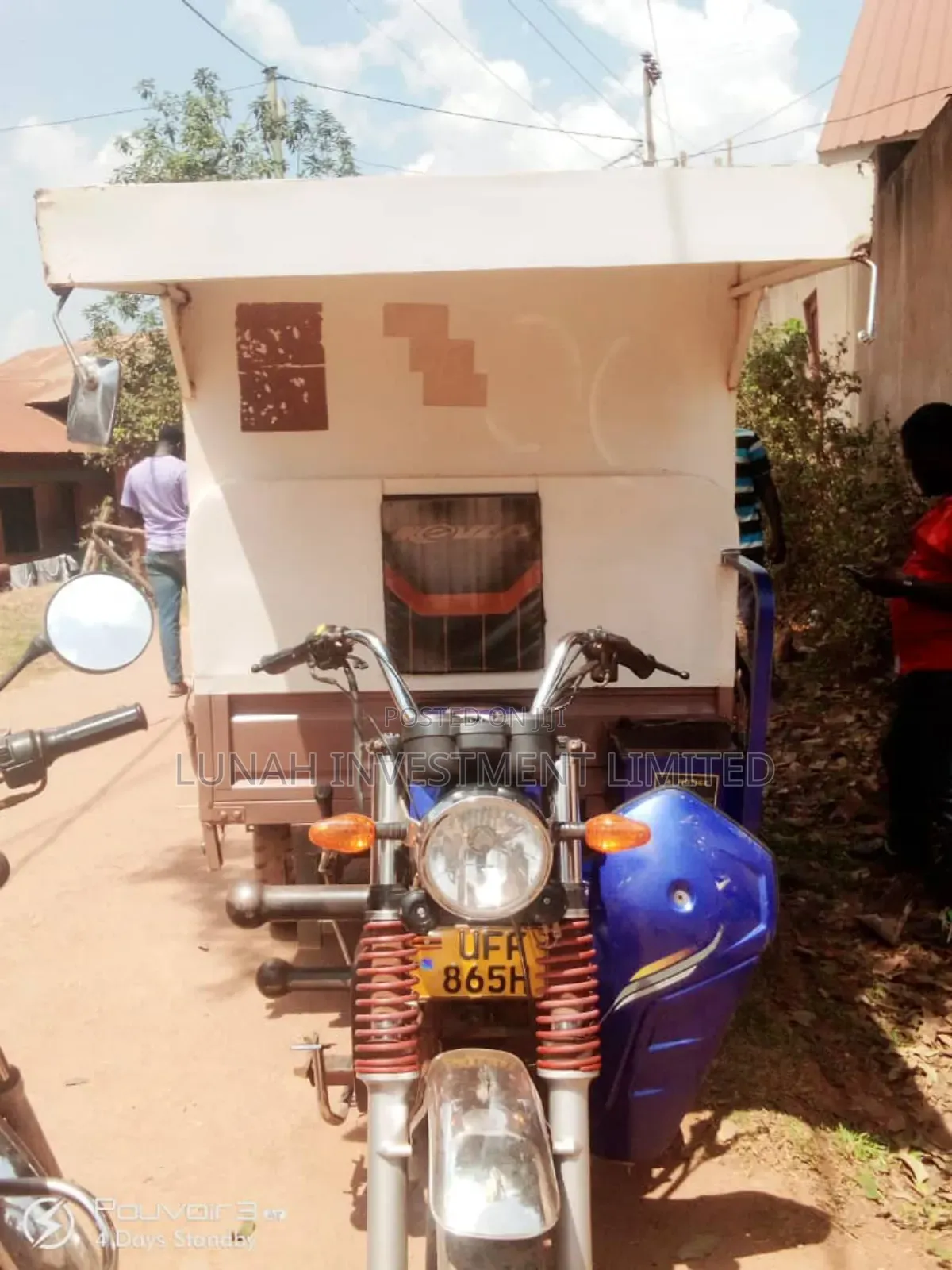 Tricycle 2024 Blue