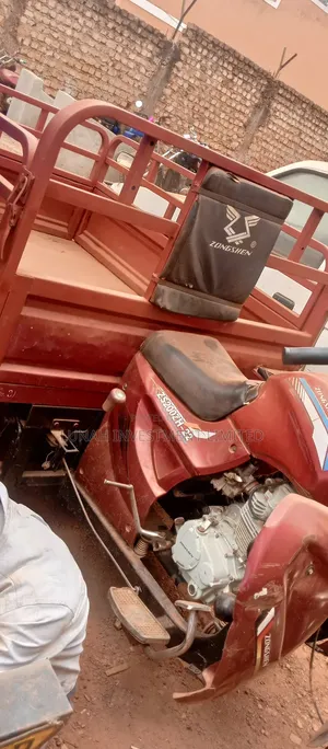 Tricycle 2024 Red