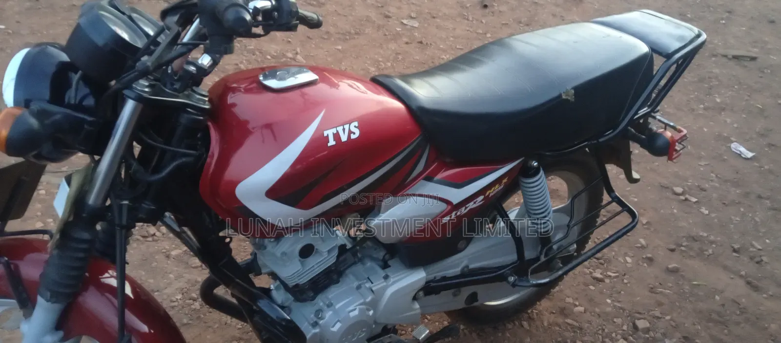 TVS HLX 125 2024 Red