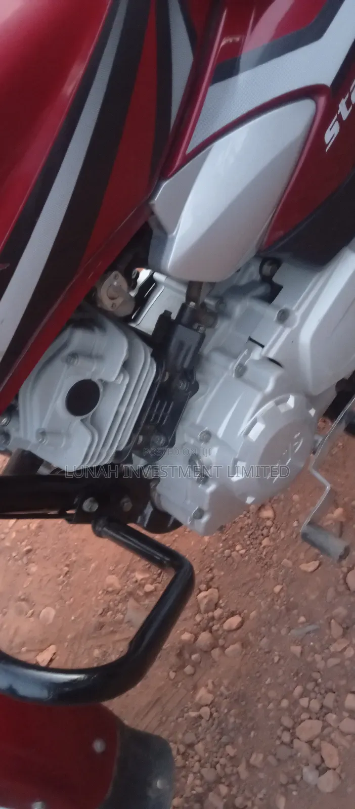 TVS HLX 125 2024 Red