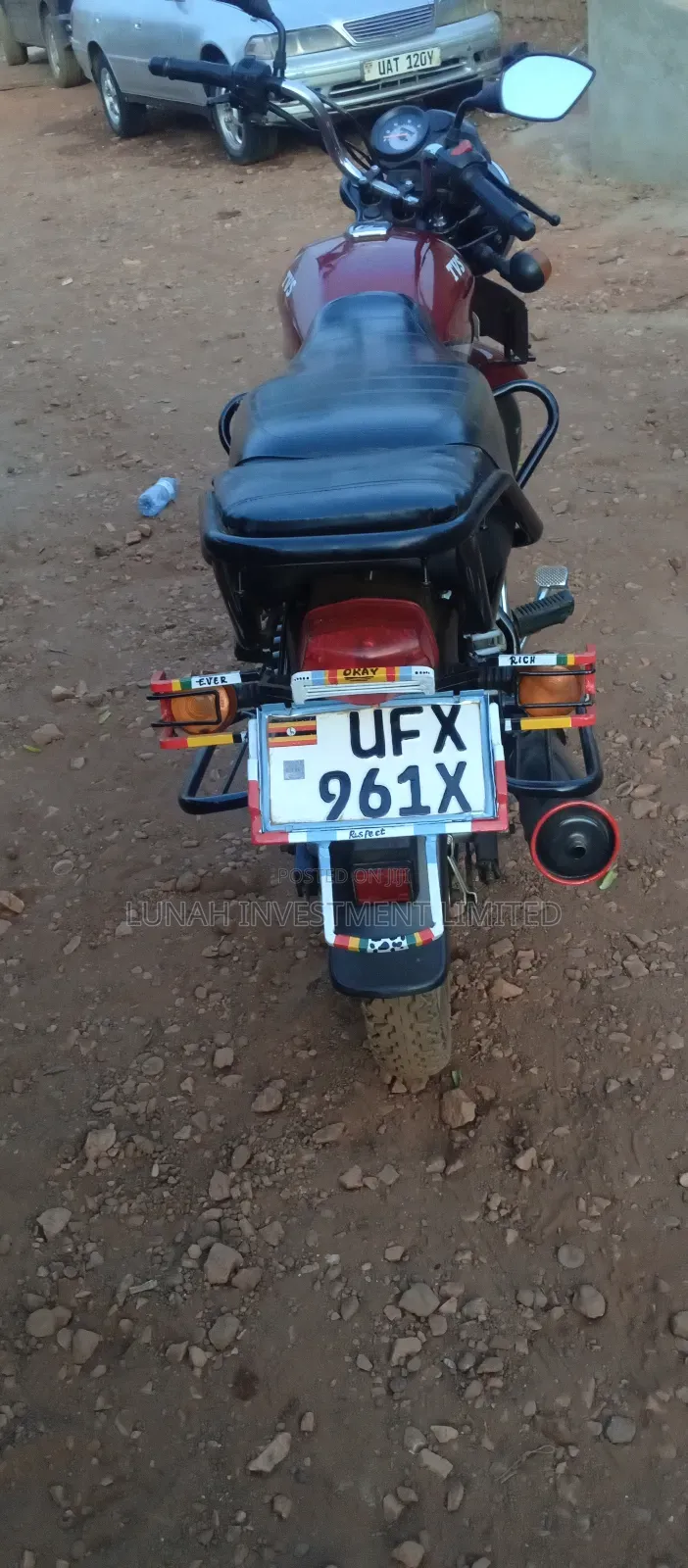 TVS HLX 125 2024 Red