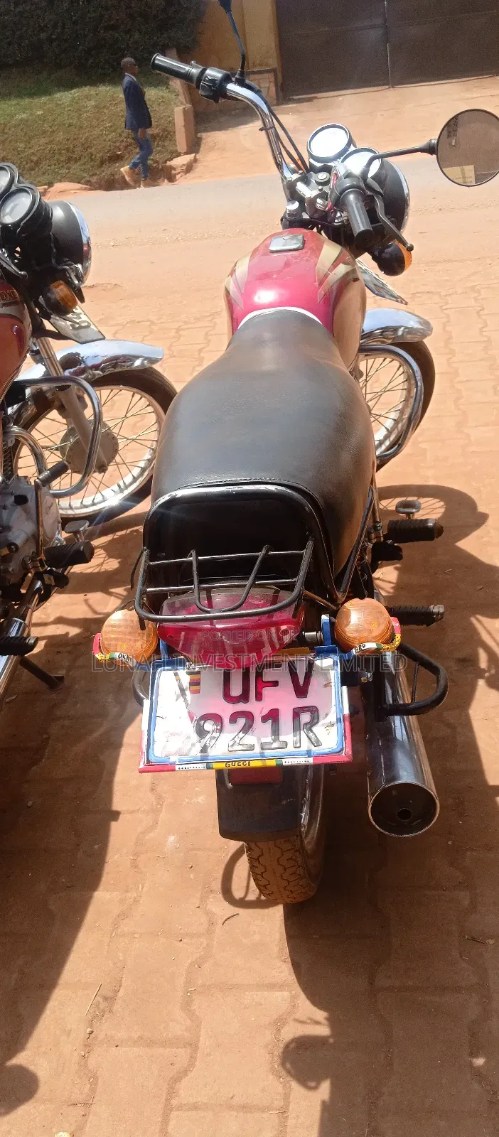 Bajaj Boxer 100 2024 Red