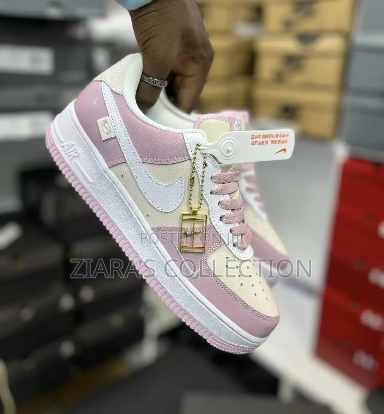 Nike Air Force 1 Lady’S Sneakers