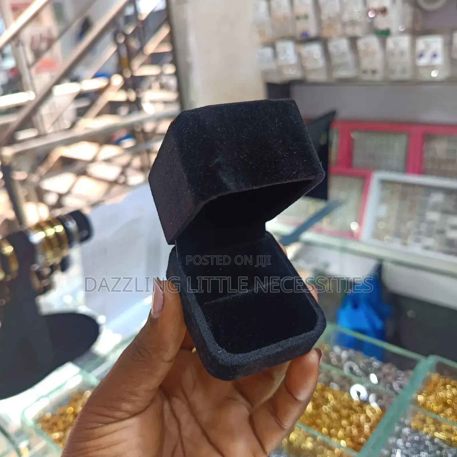 Raven Engagement/Wedding Ring Box - Velvet Black