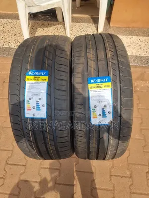 285/45r22 110w Bear Way Tires