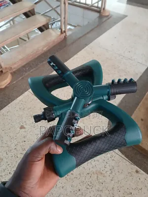 360° Rotating Garden Sprinkler