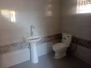 1bdrm Bungalow in Kisaasi, Nakawa for rent