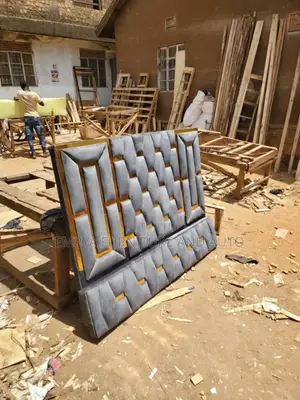 Int Master Bed
