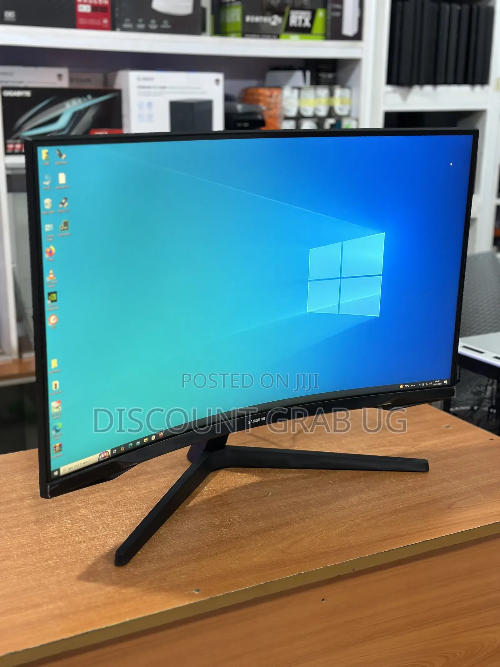 Samsung 32” Odyssey G5 Curved Gaming Monitor