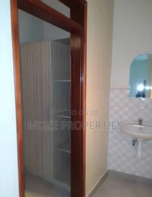 1bdrm Bungalow in Bweyogerere, Central Division for rent