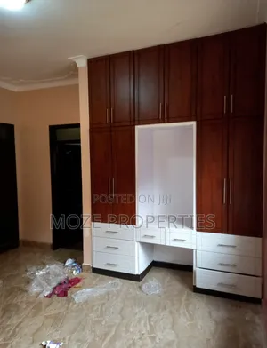 3bdrm Bungalow in Bweyogerere Kityo, Central Division for rent