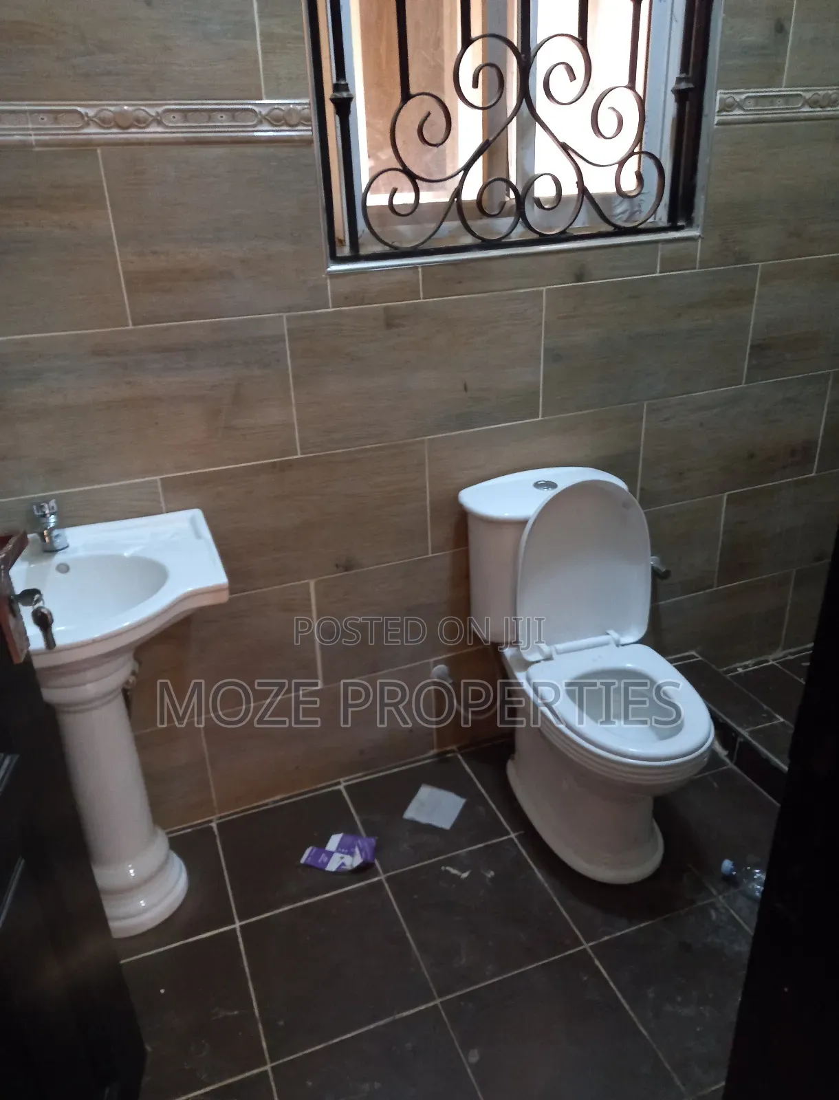 3bdrm Bungalow in Bweyogerere Kityo, Central Division for rent