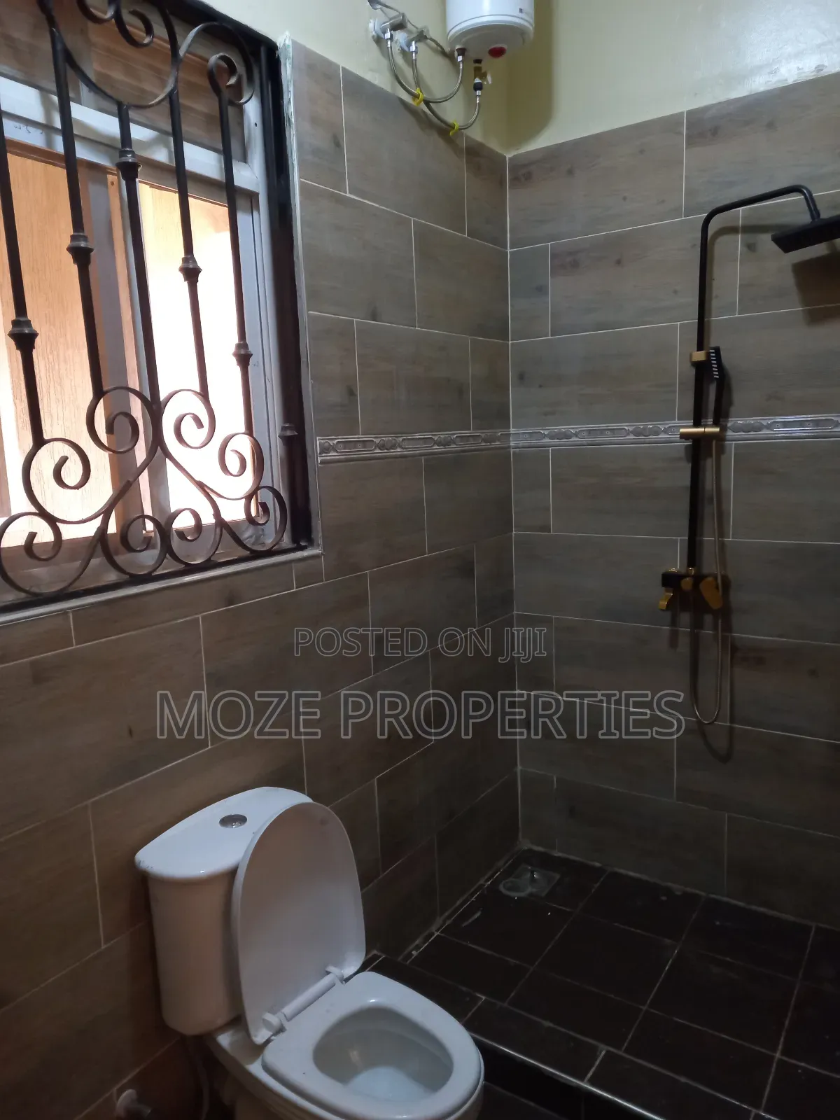 3bdrm Bungalow in Bweyogerere Kityo, Central Division for rent