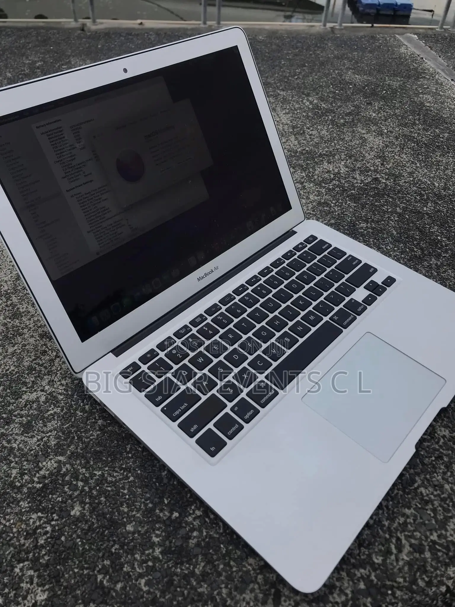 Laptop Apple MacBook Air 4GB Intel Core I5 SSD 128GB