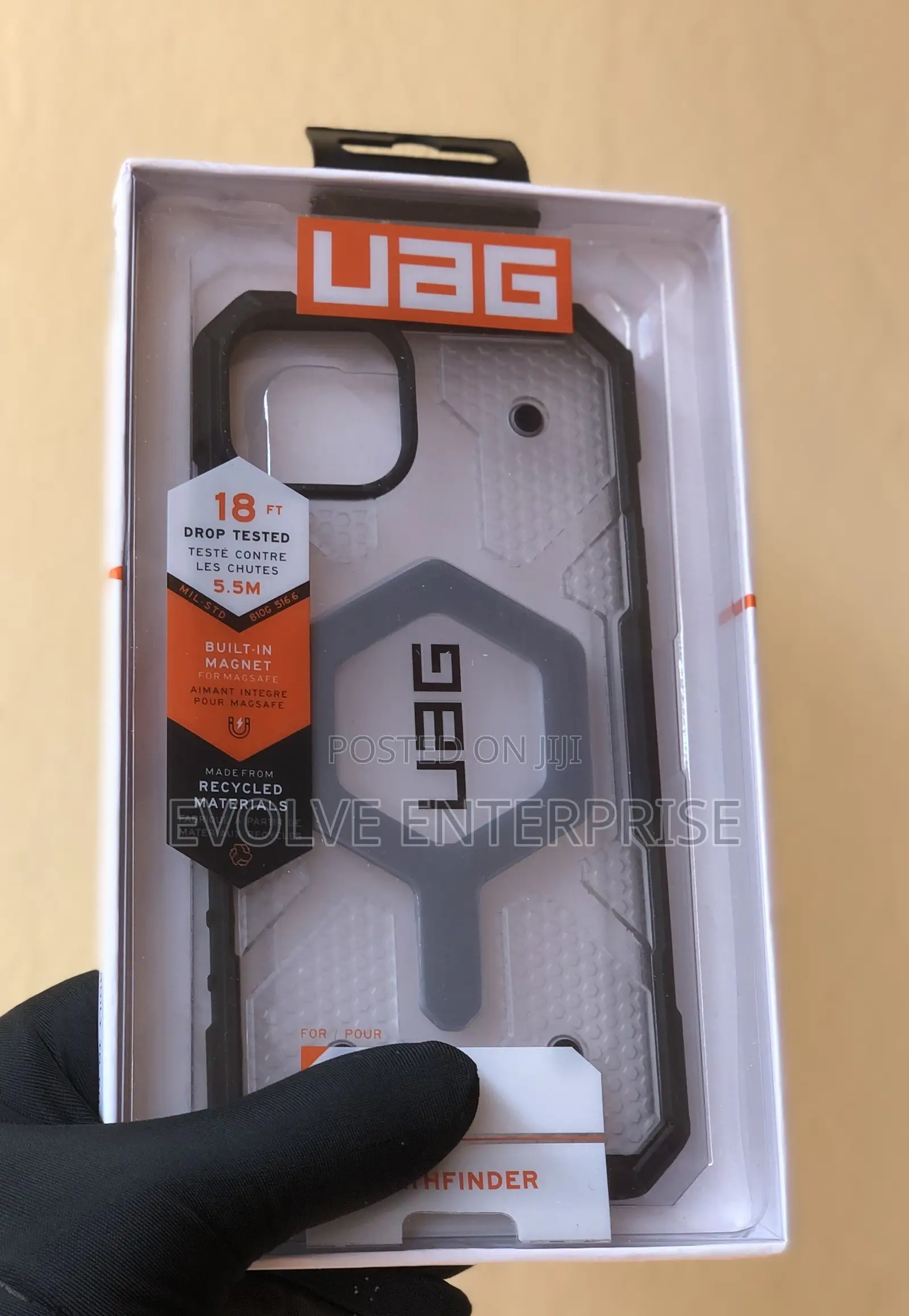 URBAN ARMOR GEAR UAG Pathfinder Clear Case for iPhone 15