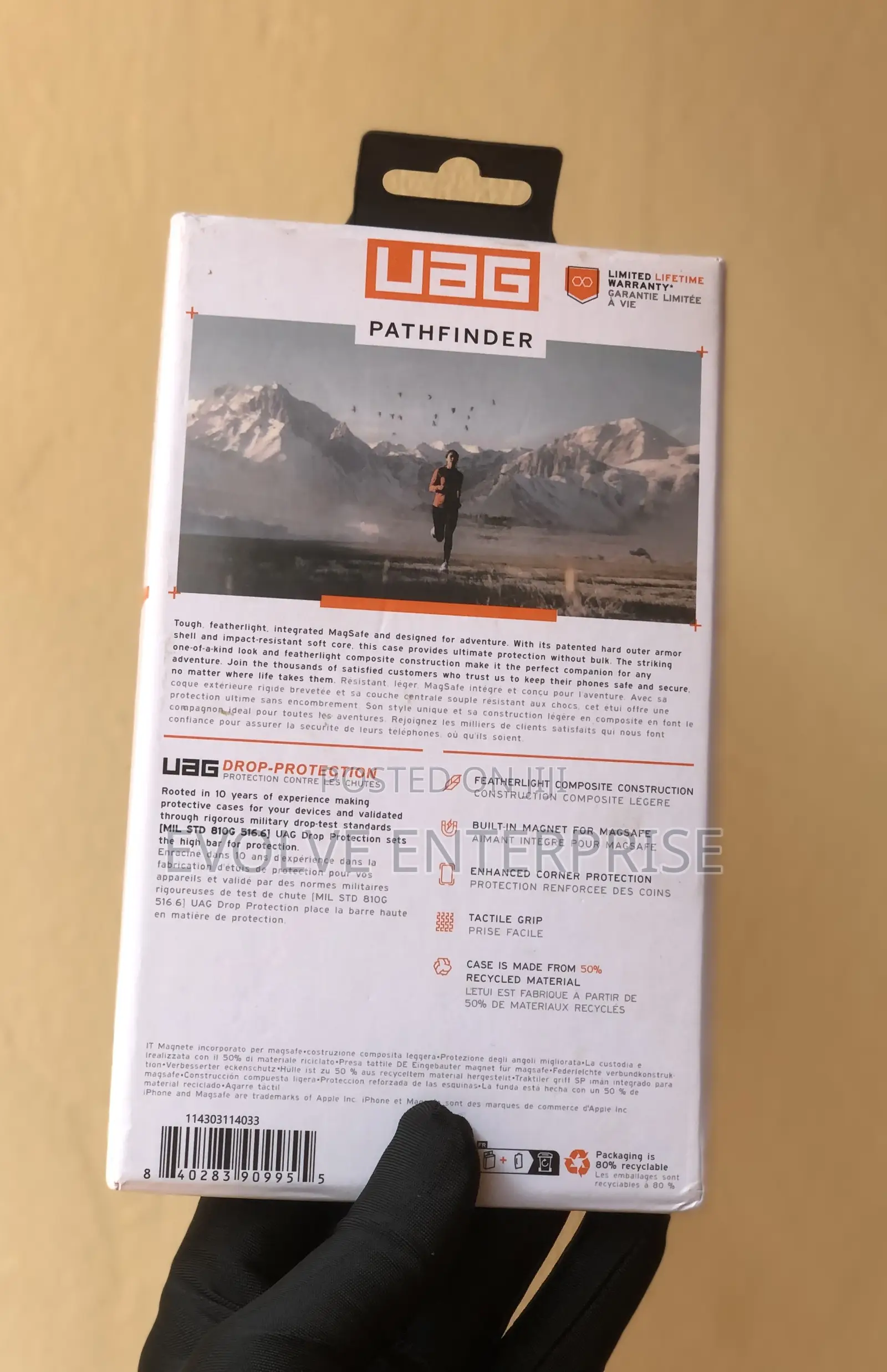 URBAN ARMOR GEAR UAG Pathfinder Clear Case for iPhone 15