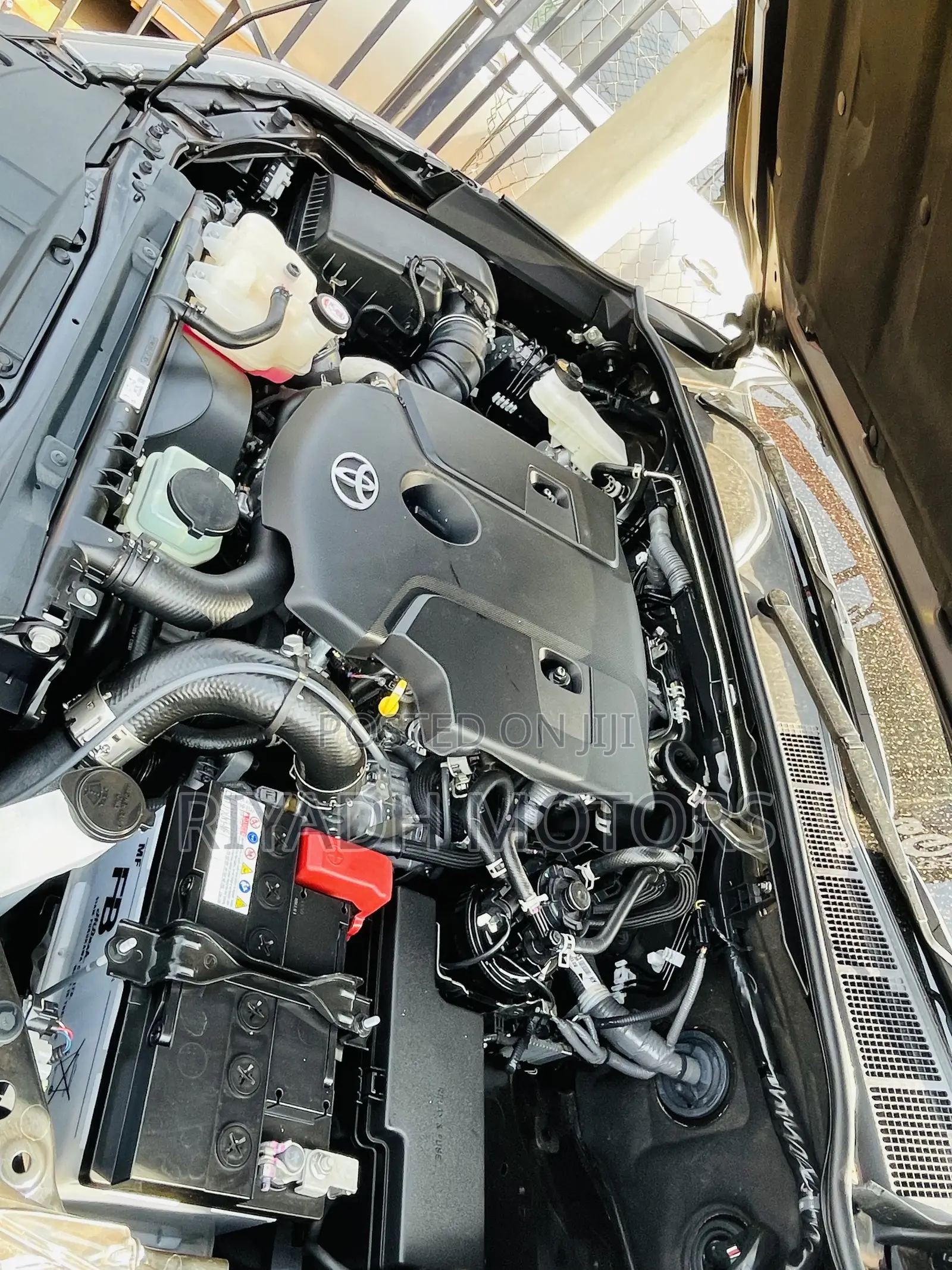 New Toyota Hilux 2023 Black