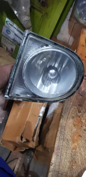 Nissan Patrol 2002 - 2005 Foglights