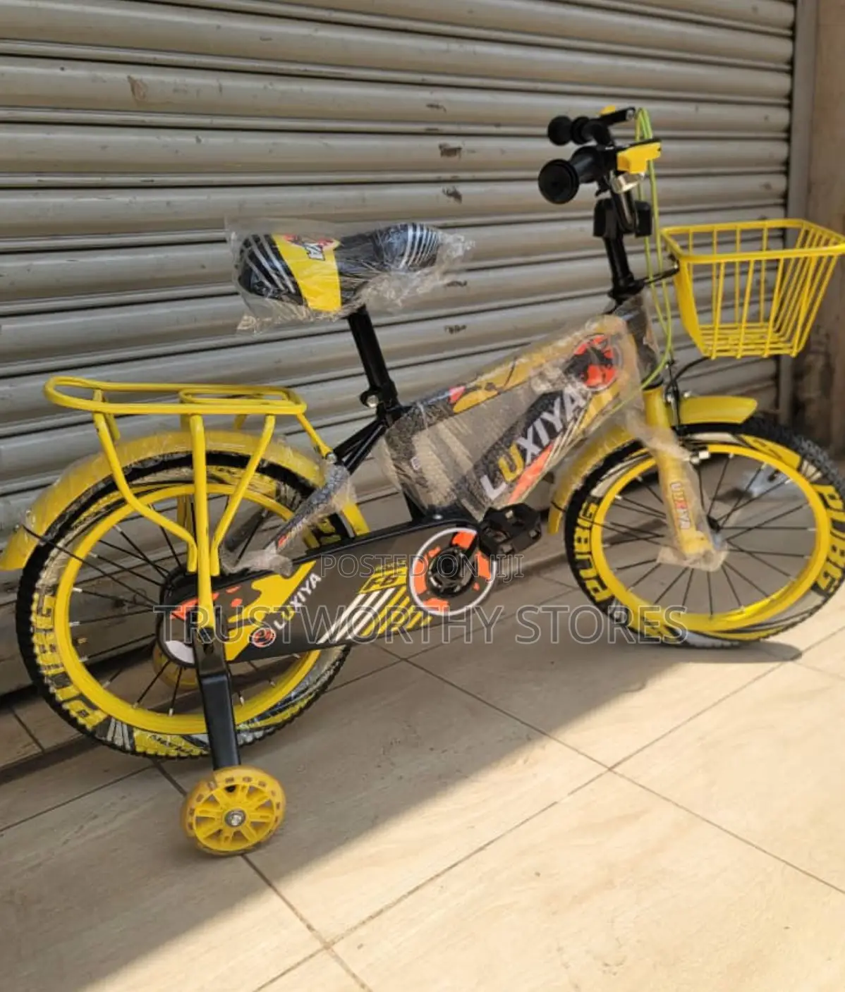 Kids Bicycle With Training Wheels (3-6)Years