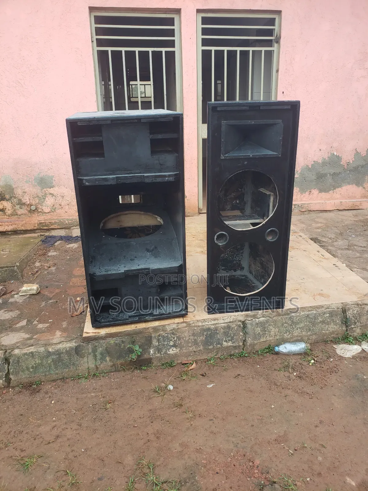 Admark Dual 18 Bass Speakers