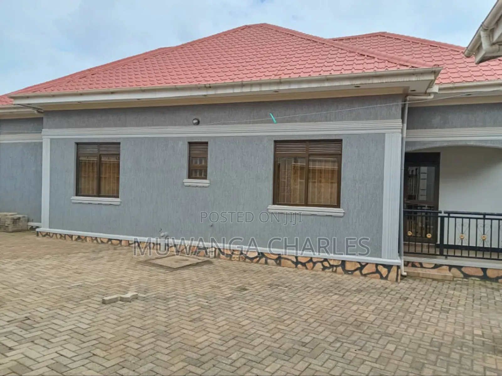 3bdrm Bungalow in Fs Properties Ltd, Wakiso / Wakiso for sale