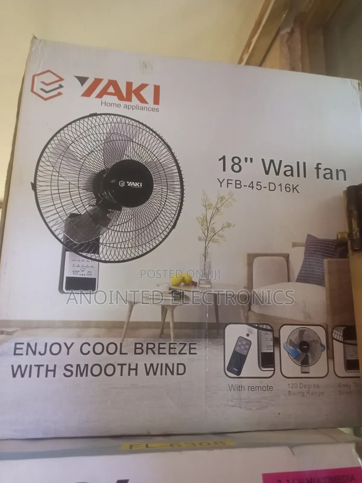 Yaki Wall Fans 18" With a Remote