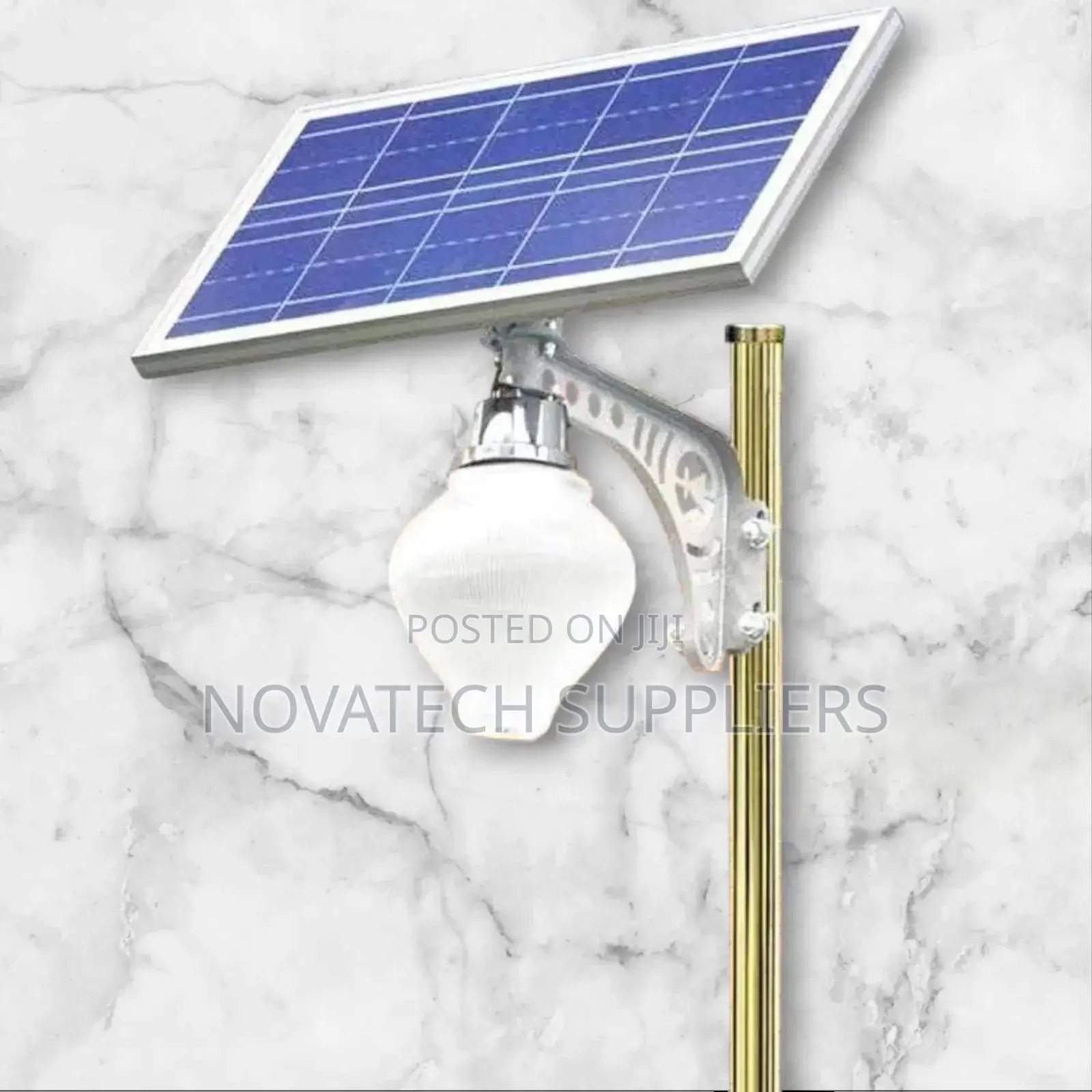 2.0 Blue Carbon Solar Garden Lights Vaug