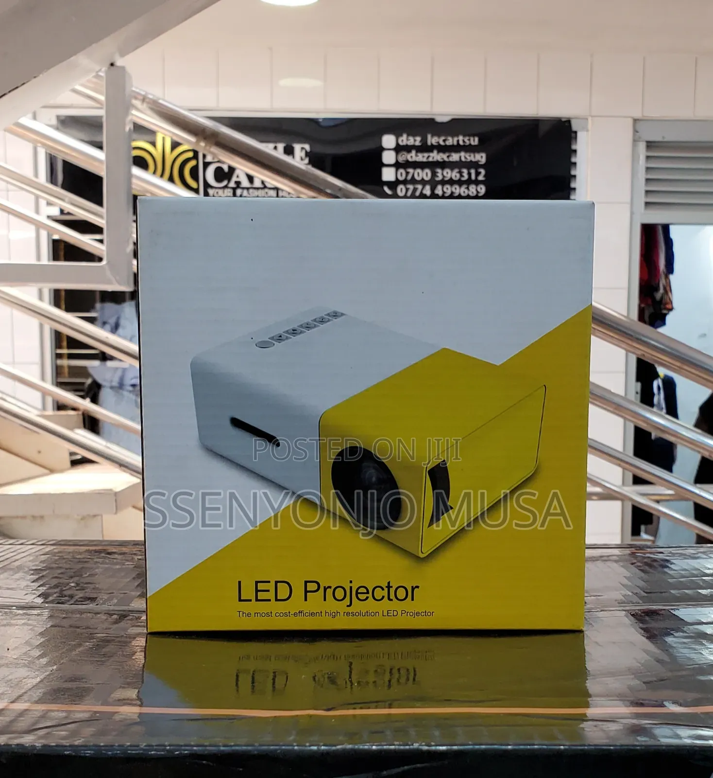 Portable Led Projector-1080p Resolution-30000 Hours Ledlife