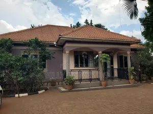 4bdrm Bungalow in Nangabo for sale