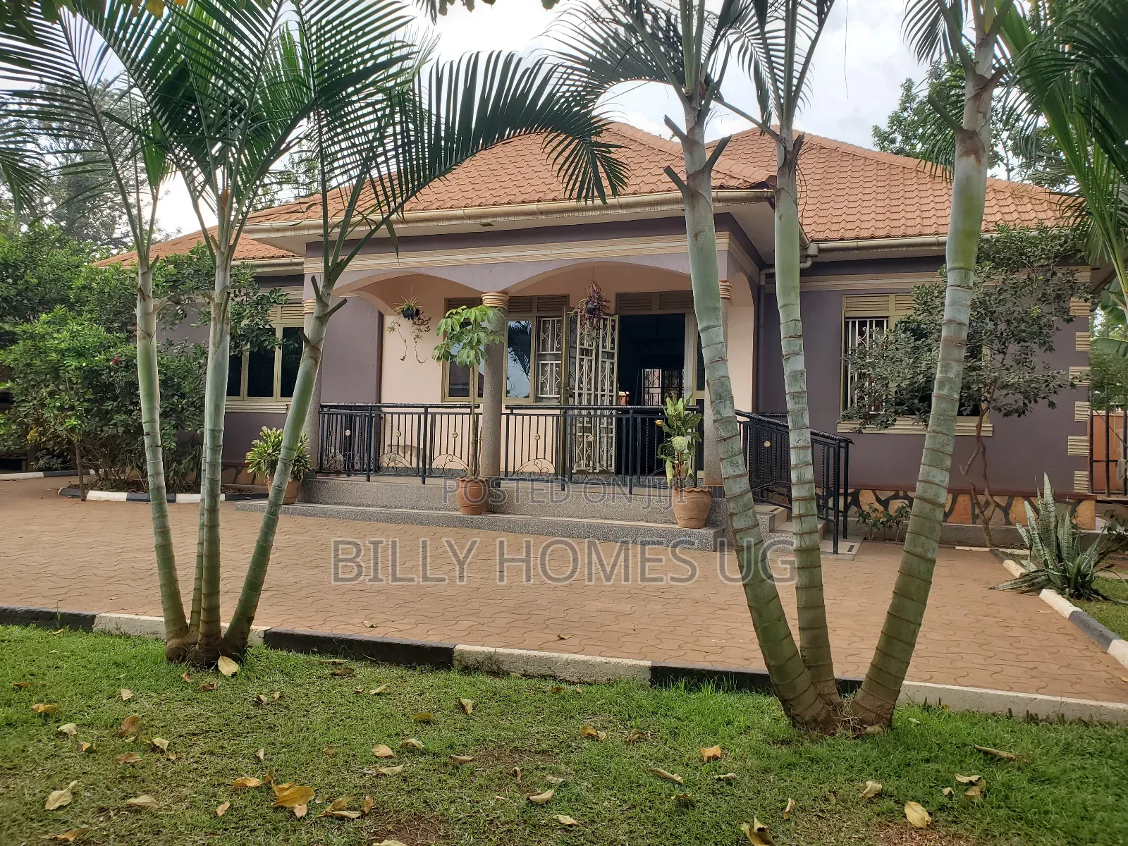4bdrm Bungalow in Nangabo for sale