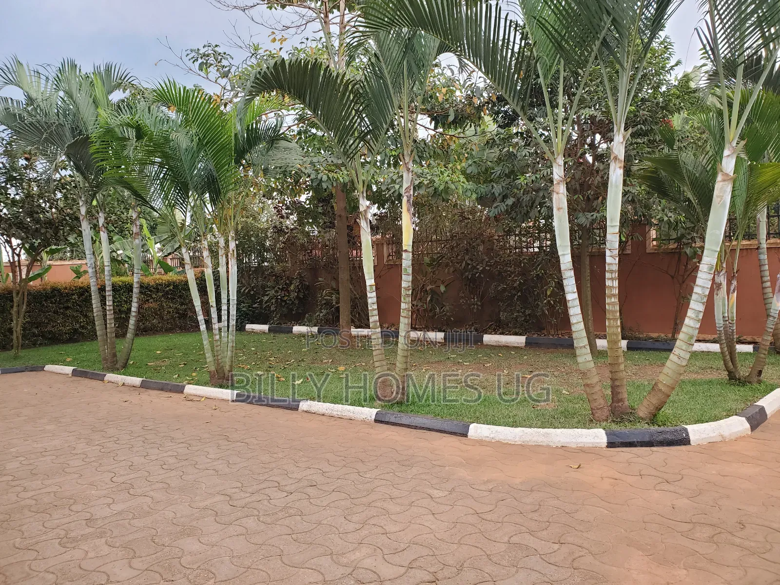 4bdrm Bungalow in Nangabo for sale