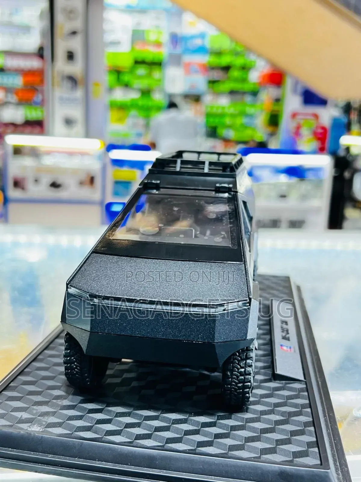 Tesla Cybertruck