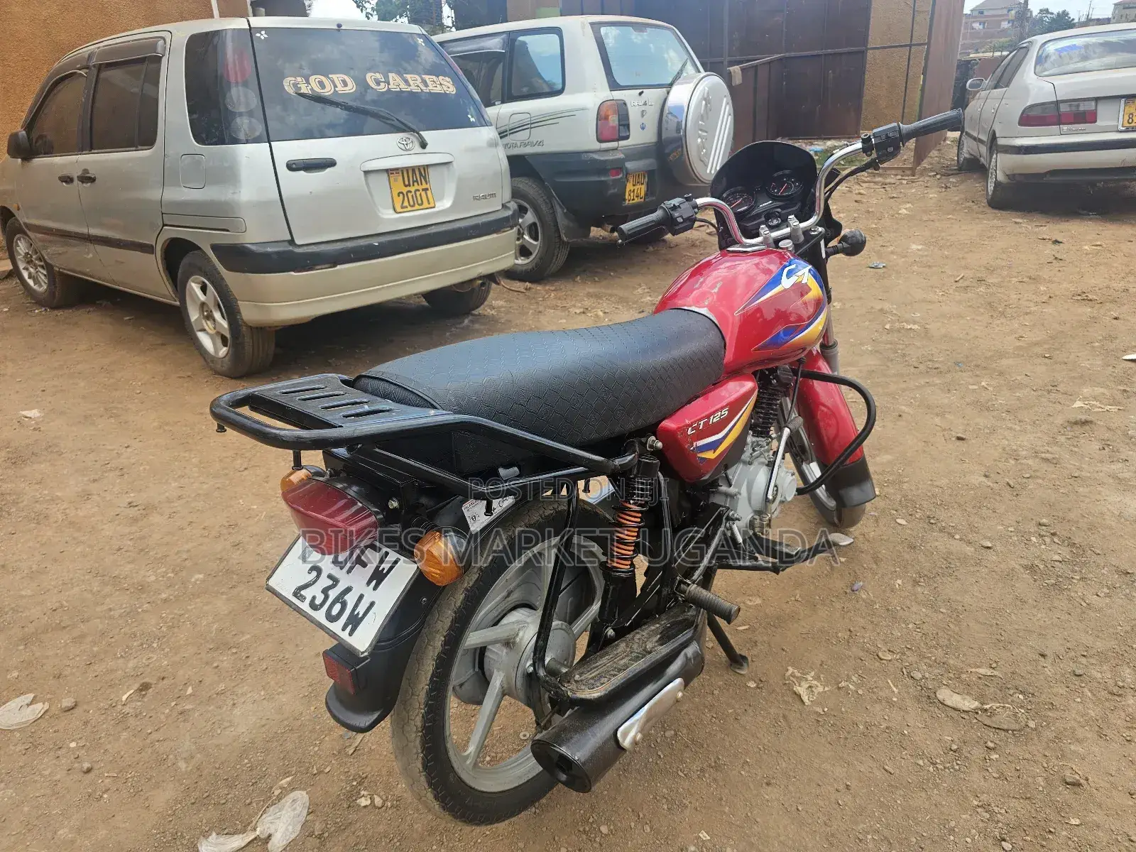 Bajaj Boxer 125 2024 Red