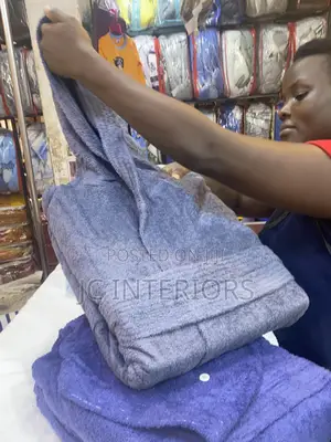 Bathrobes With Hoodyz - All Sizes