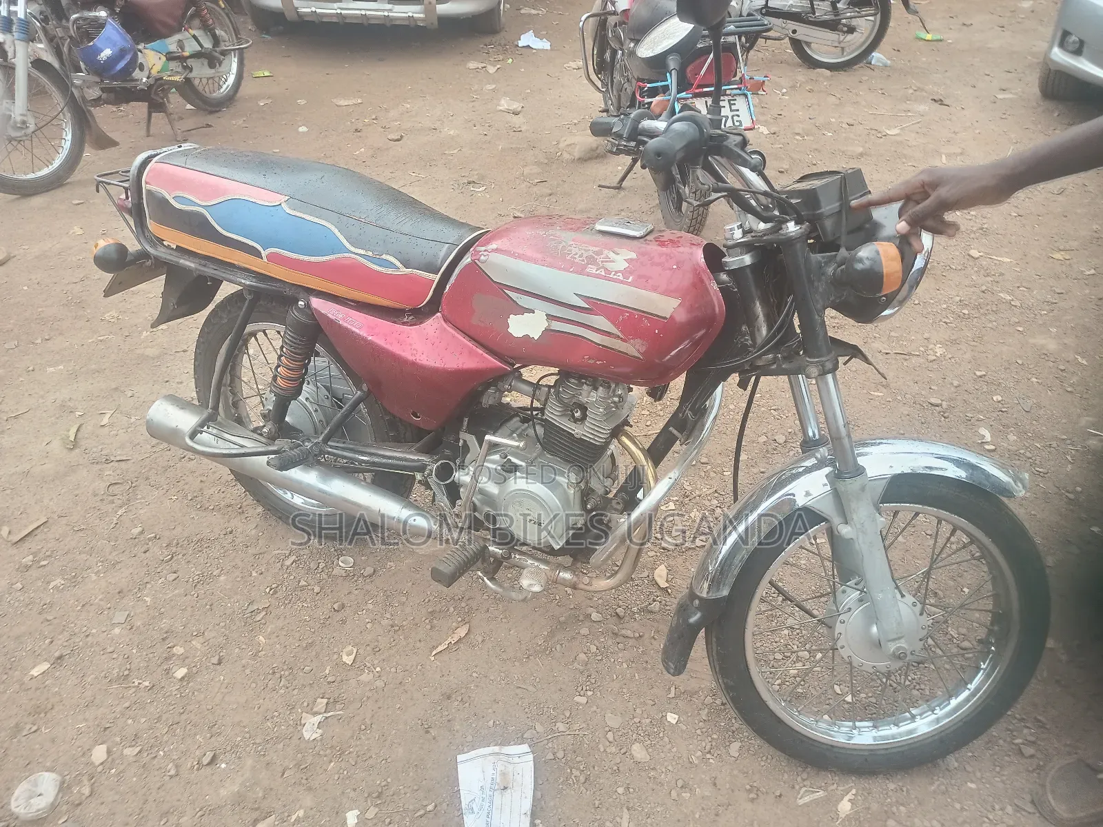 Bajaj Boxer 100 2013 Red