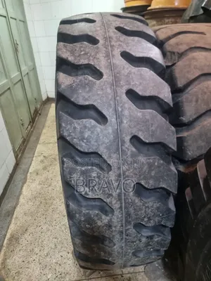 18.00-25 Tractor Tyres With Ply.