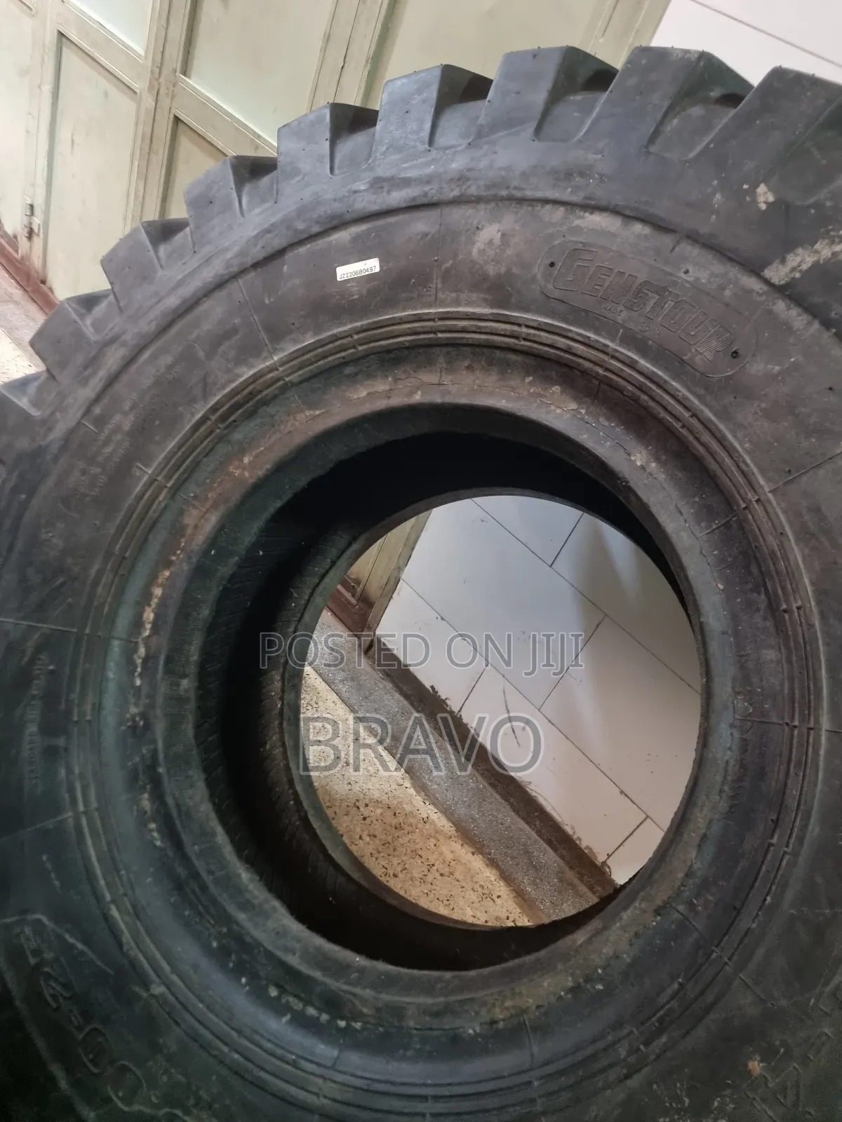 18.00-25 Tractor Tyres With Ply.