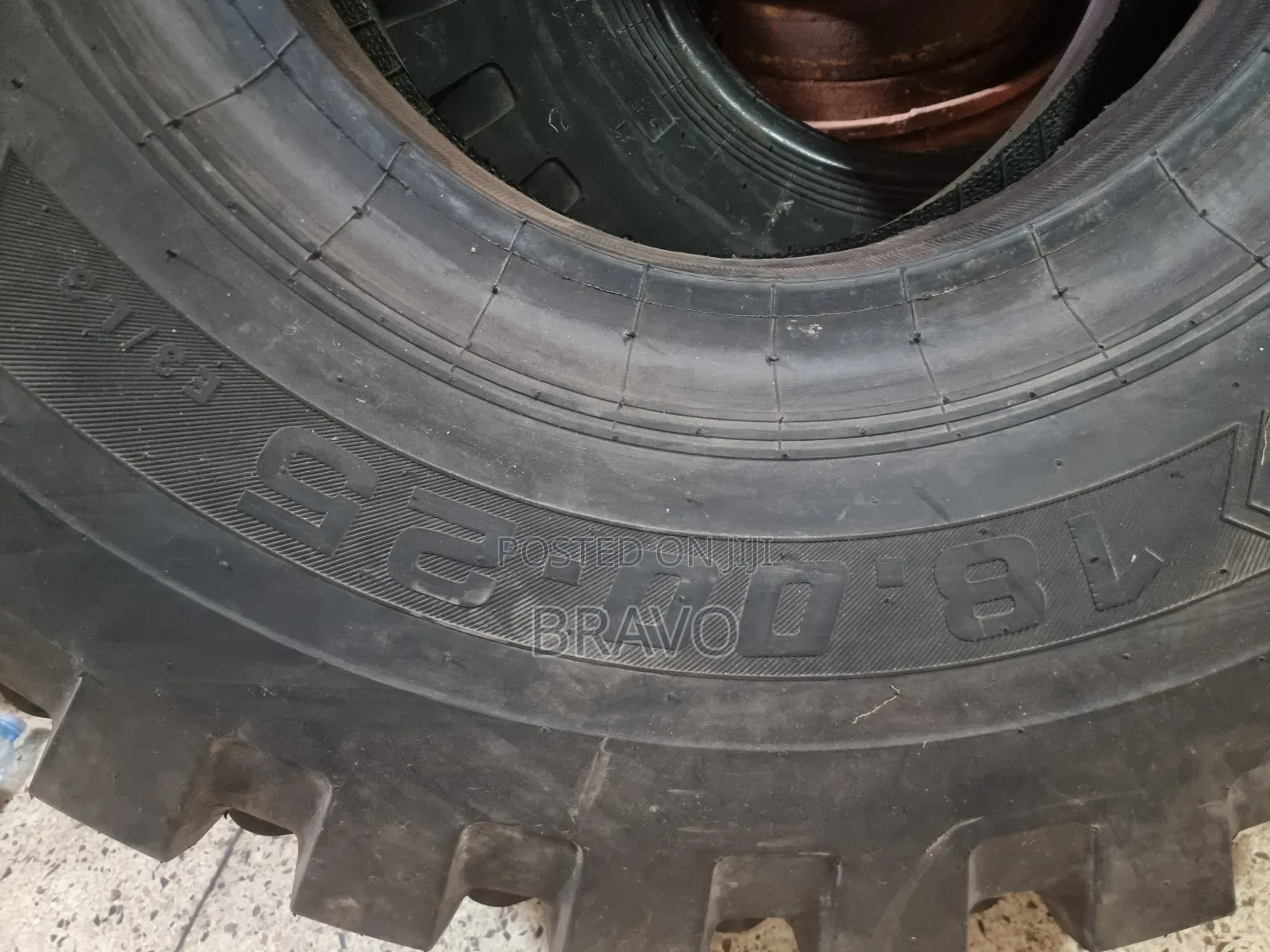 18.00-25 Tractor Tyres With Ply.