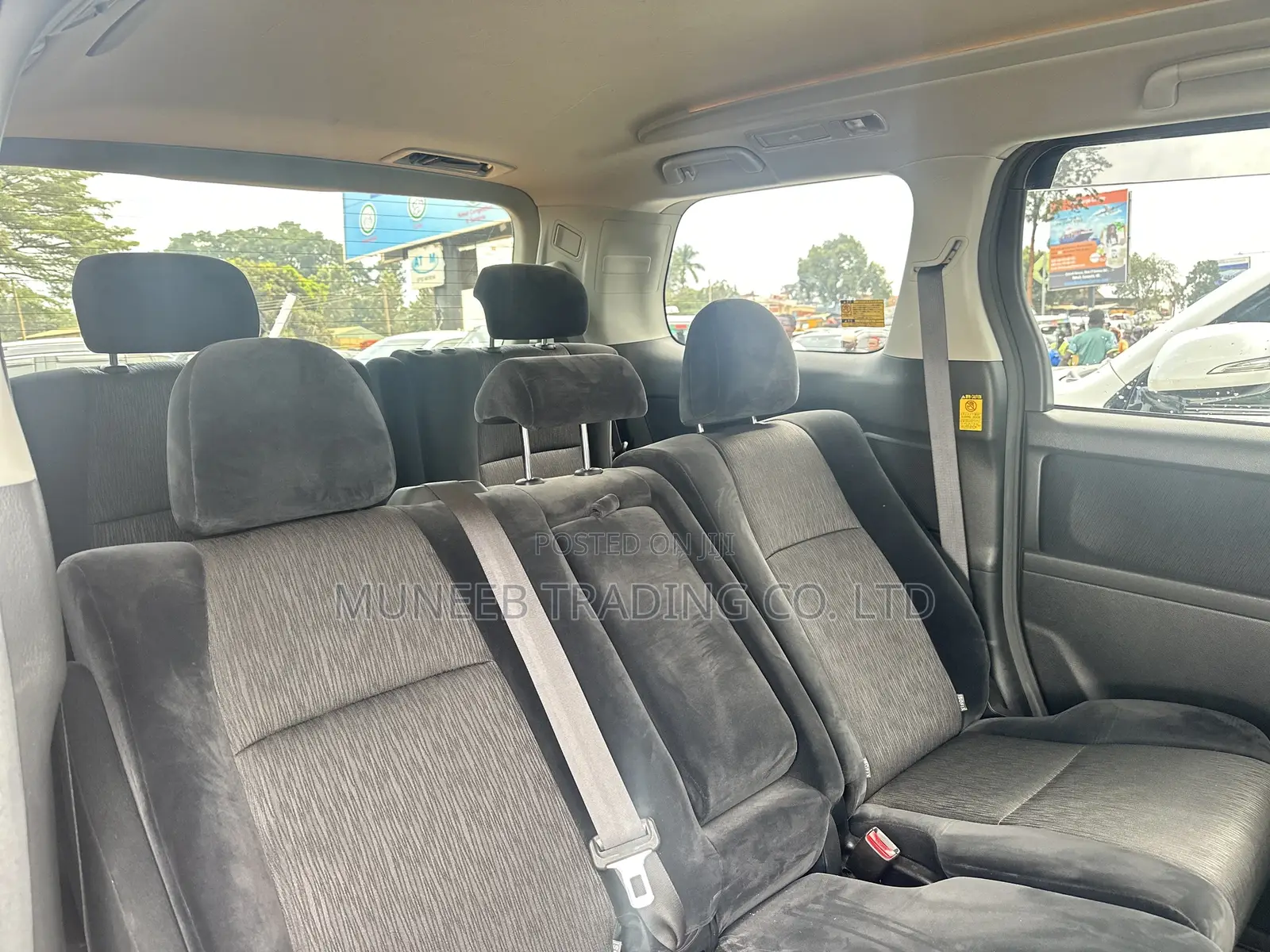 Toyota Alphard 2.4 Petrol AWD 2010 White
