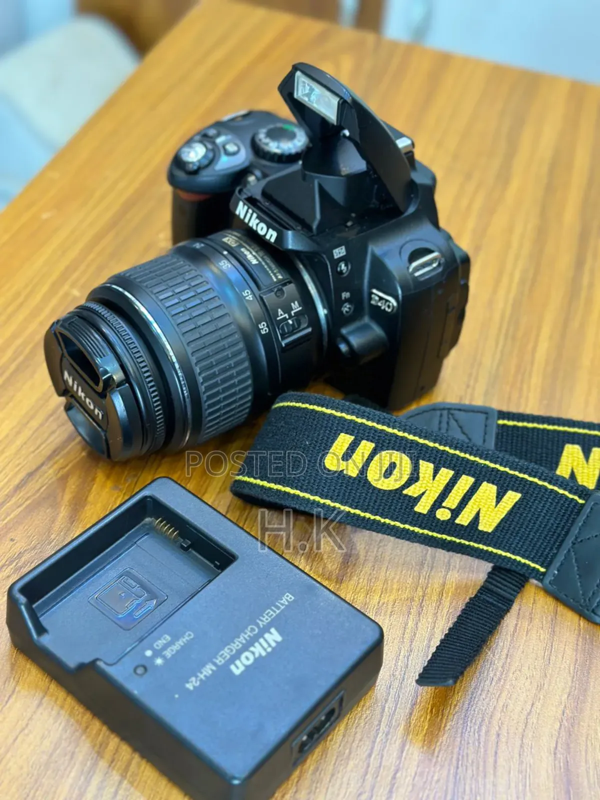 Nikon D40 Digital SLR Camera