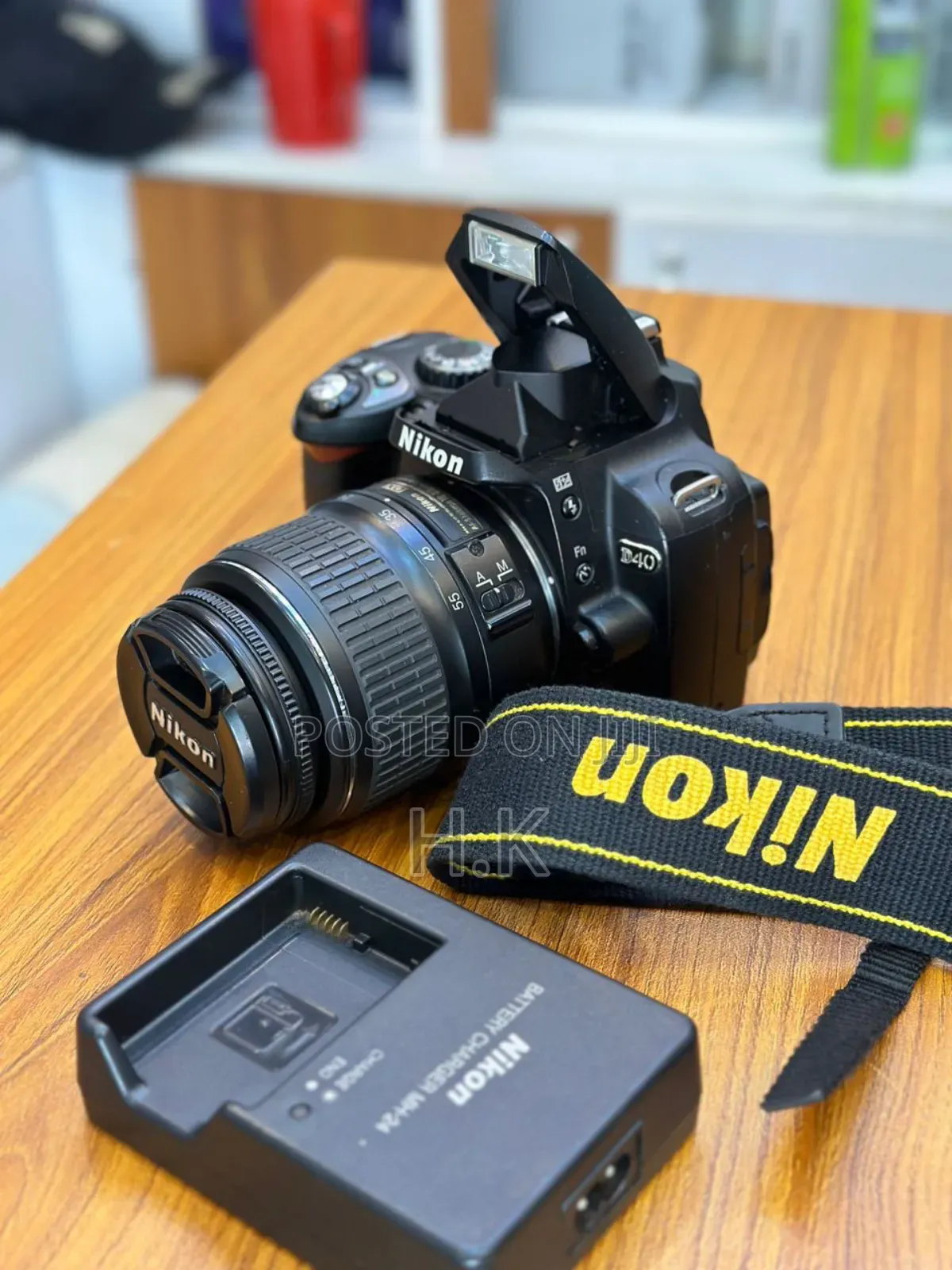 Nikon D40 Digital SLR Camera