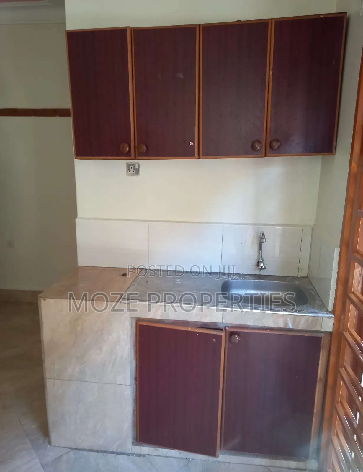 Studio Apartment in Kisaasi, Central Division for rent