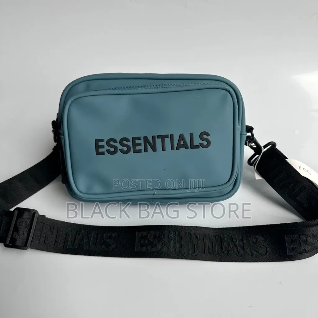 Essential Sling Bag