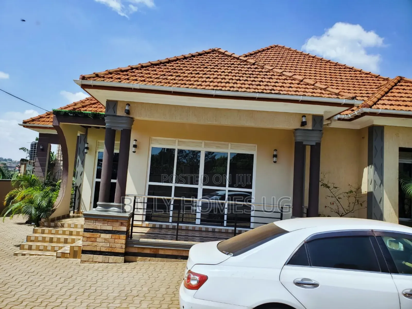 4bdrm Bungalow in Kira for sale
