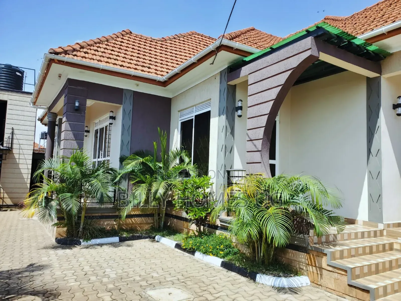 4bdrm Bungalow in Kira for sale
