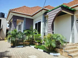 4bdrm Bungalow in Kira for sale