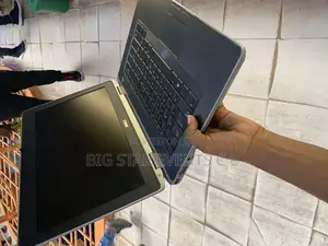 Laptop Dell Latitude 7400 4GB Intel Core i5 HDD 500GB