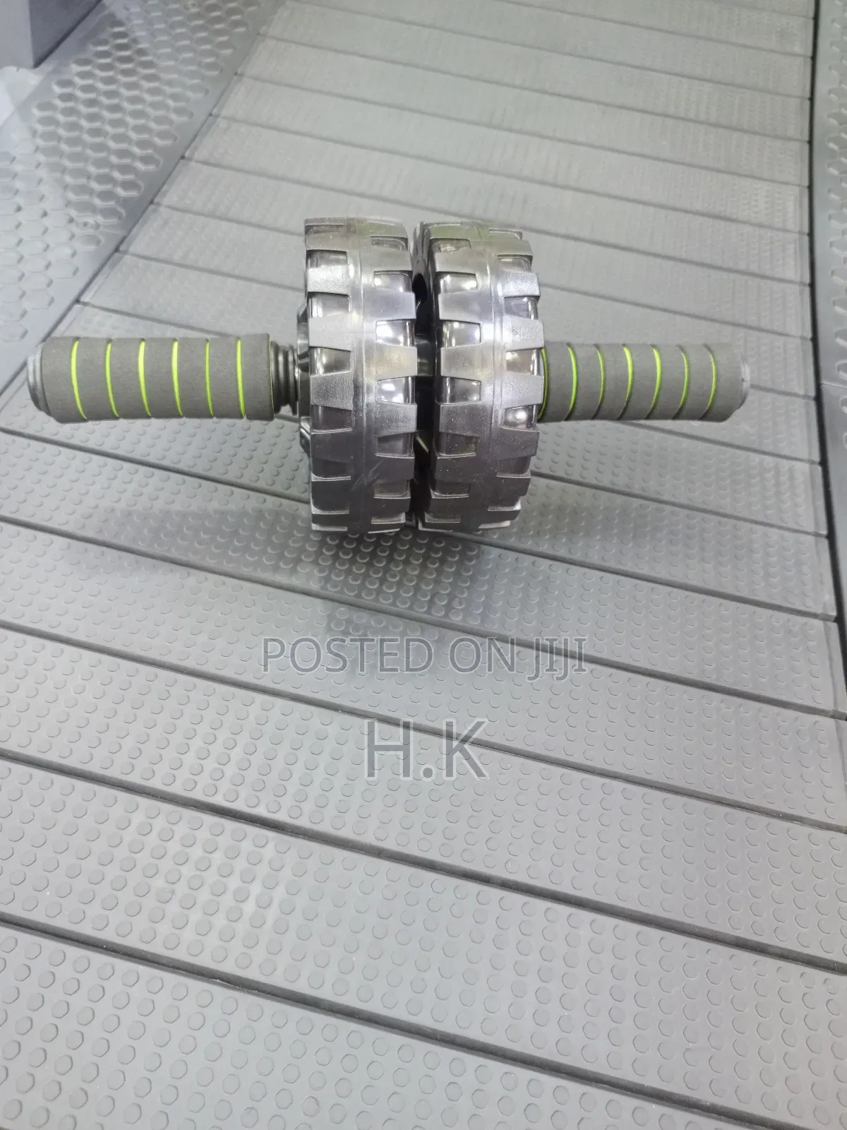 AB Wheel Roller
