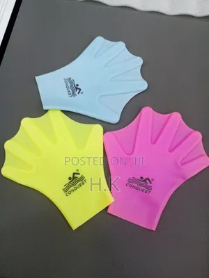 Webbed Swimming Gloves